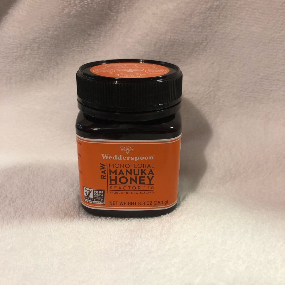 Wedderspoon Raw monofloral manuka honey New Zealand 8.8 oz plastic jar